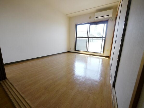 ひかりハイツの物件内観写真